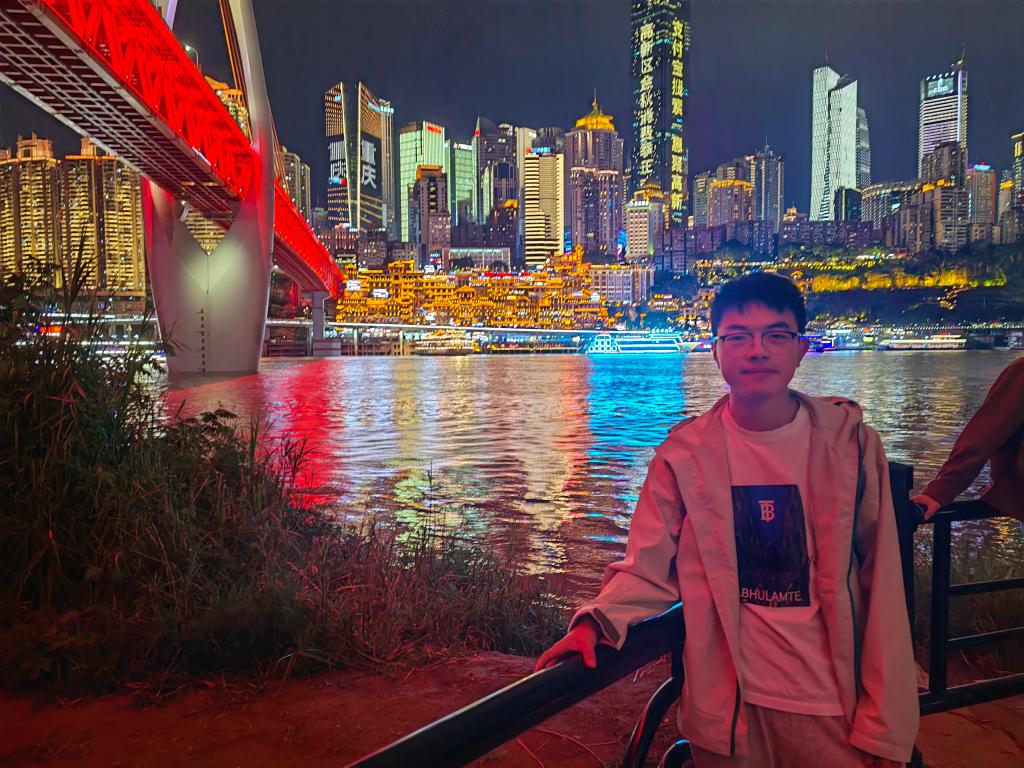 计算机科学与技术 杨怀宇 社会实践2.jpg